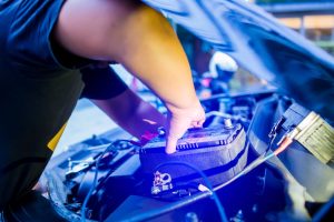 Quando substituir a bateria do seu carro